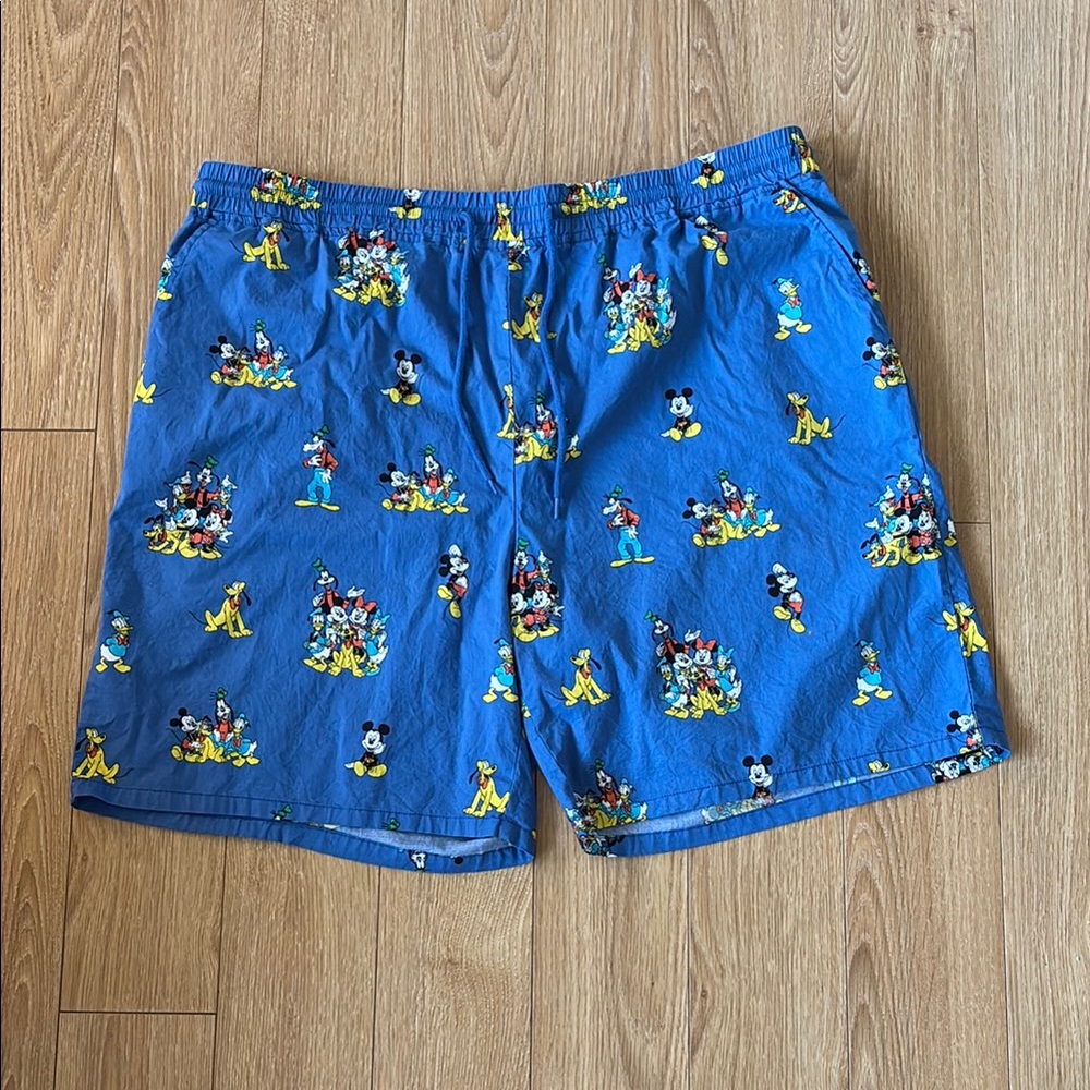 Men’s Disney Character Shorts Size XL